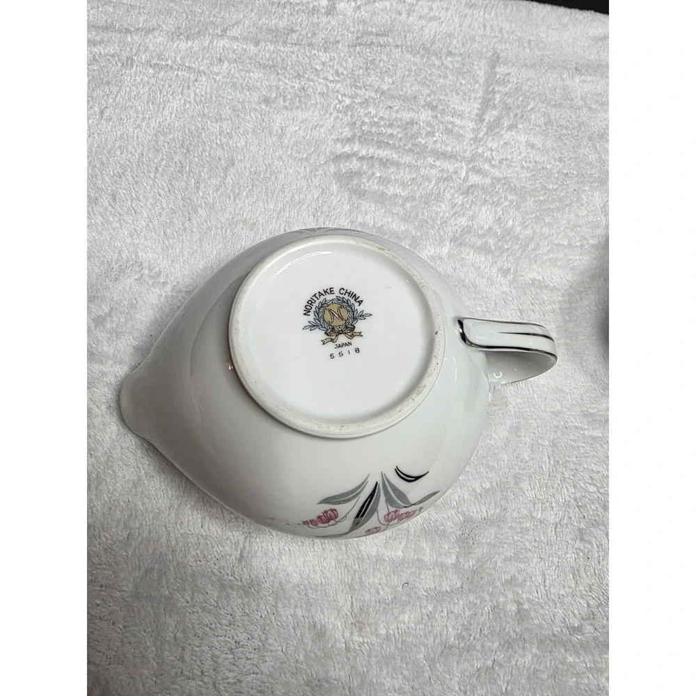 MCM‎ Vintage Noritake Sugar Bowl & Creamer 5518, with Pink Lily of the Valley